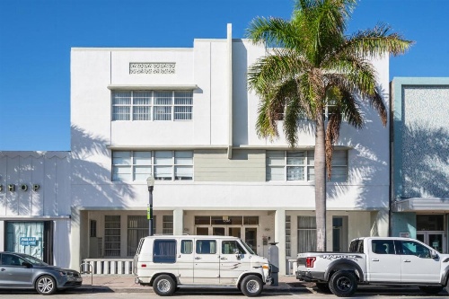 Welworth condo units Miami Beach image 11